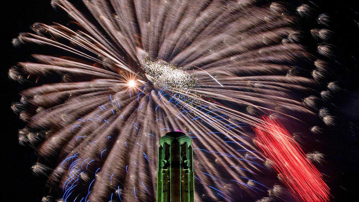The weather is expected to be dry across the region when fireworks light up the skies in the Kansas City region on July 4th, according to the National Weather Service. It will be hot and humid though. This file photo shows fireworks over the National WWI Museum and Memorial during the Celebration at the Station Memorial Day event on May 25.