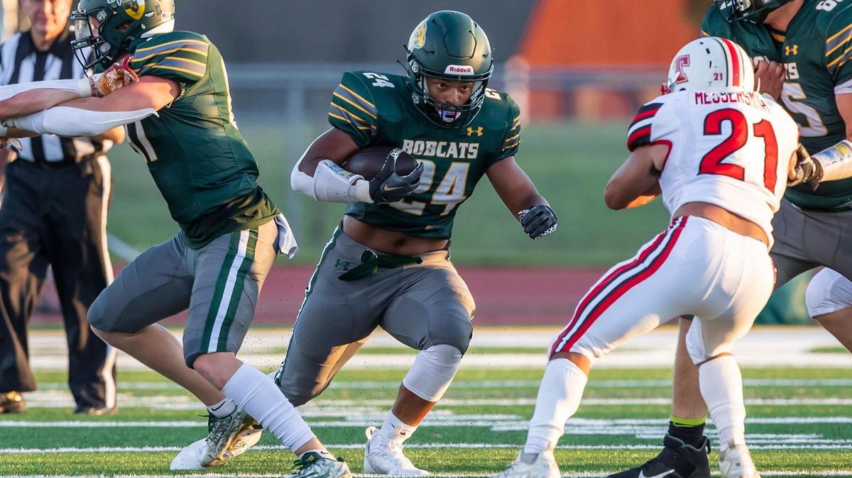 Basehor-Linwood running back Jekai Harris finds an opening against the Tonganoxie defense on Friday night in Basehor.