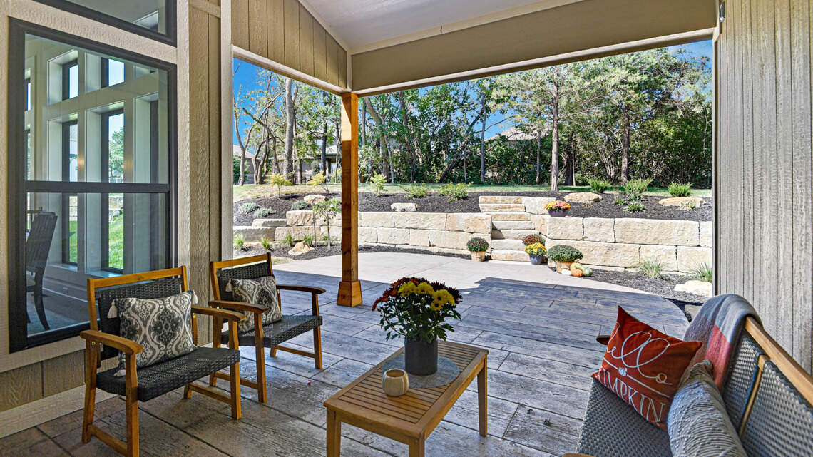 Discover Canyon Creek Forest: A Serene Sanctuary of Luxury Living within the Prestigious Canyon Creek Development