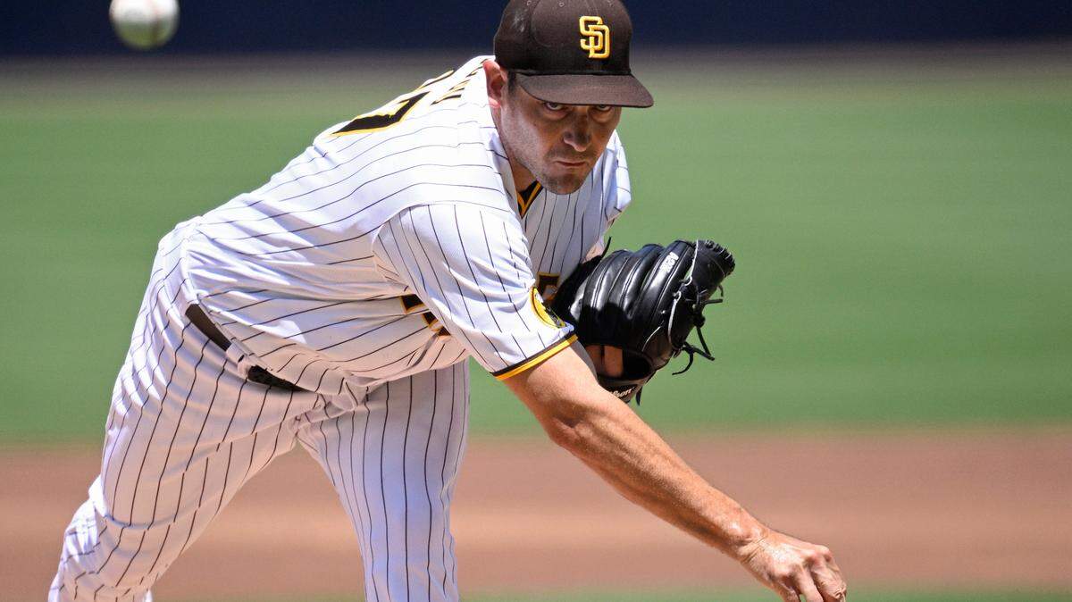 San Diego Padres starting pitcher Seth Lugo throws a pitch against the Pittsburgh Pirates during the first inning at Petco Park.