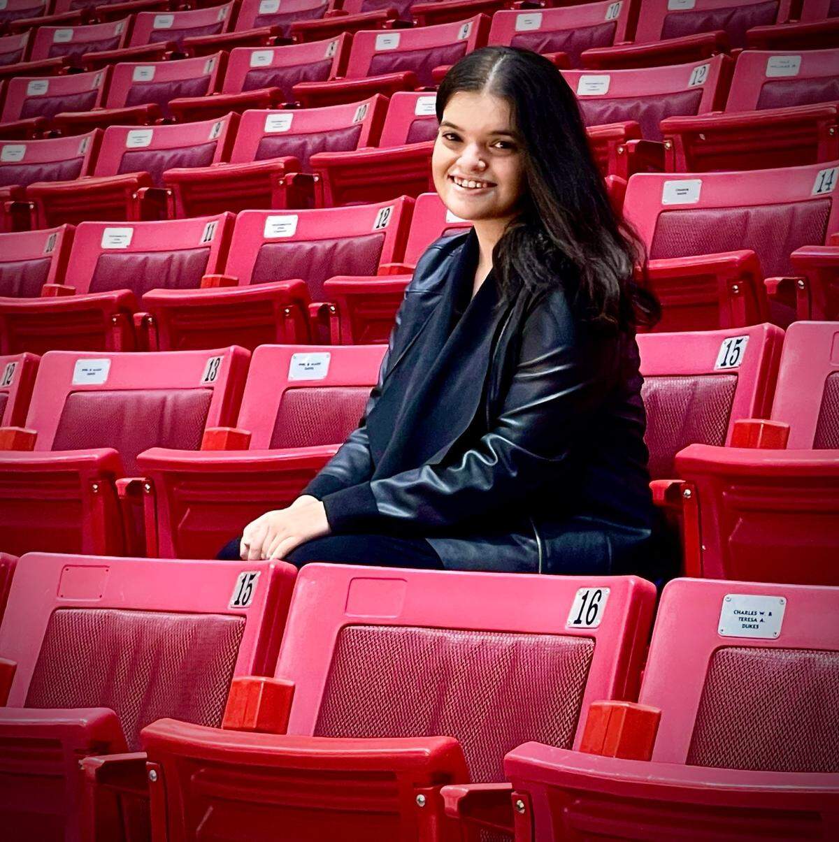 Profile Image of Lila Bromberg