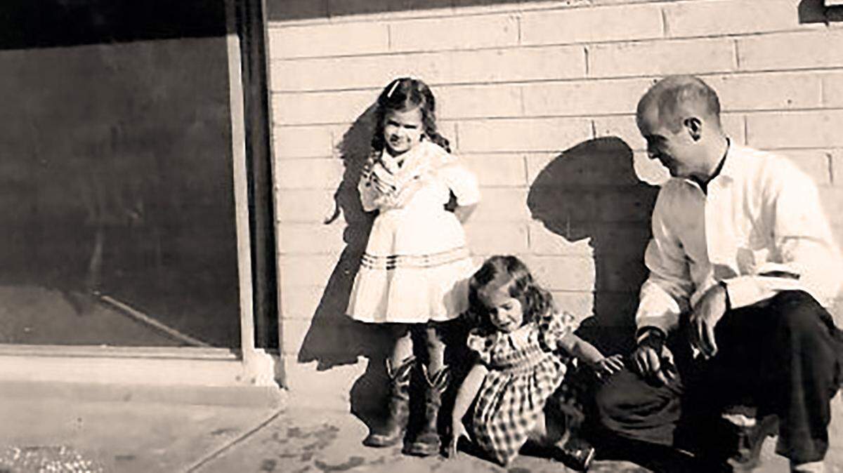 Lorrie, Sharman and Mel Apt in 1956