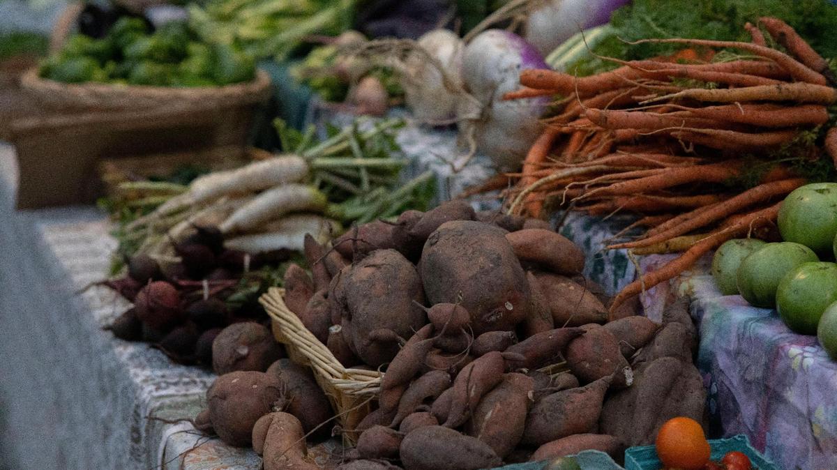 Now is the time to sign up for a CSA if oyu want fresh vegetables each week of the harvest season.