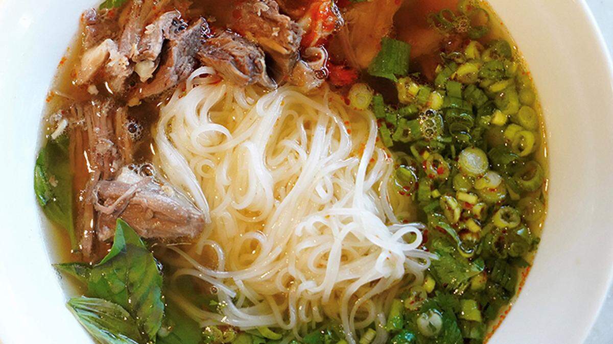 Saap Saap Noodles will offer Thai and Lao cuisine.