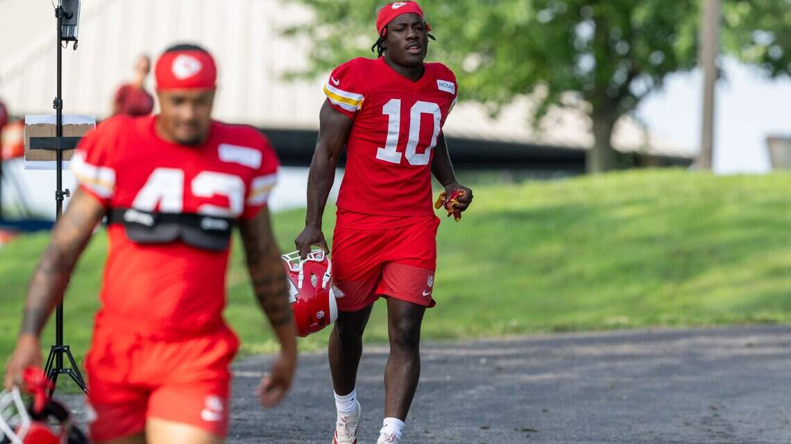 Emmett Johnson is already putting in the work to be a factor for the Chiefs