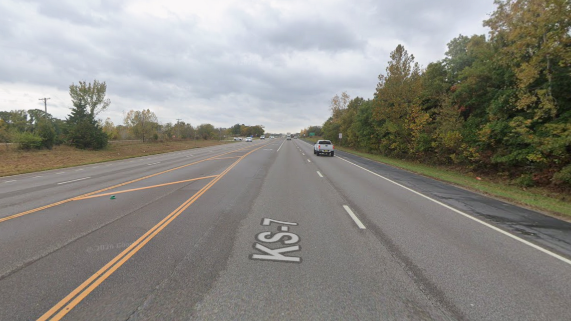 Pedestrian, 24, killed Saturday crossing a Wyandotte County highway, KHP says