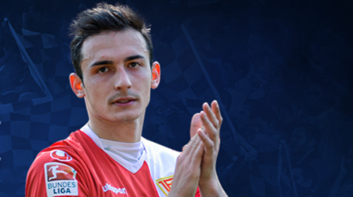 Sporting KC on Wednesday announced the signing of Croatian center back Roberto Puncec to an MLS contract. He’ll occupy an international roster spot.