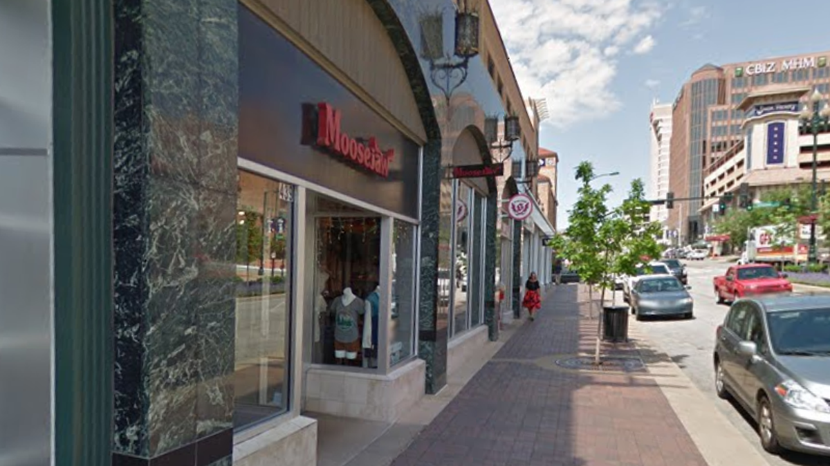 Moosejaw is closing nearly a dozen stores, the company told The Star Tuesday.