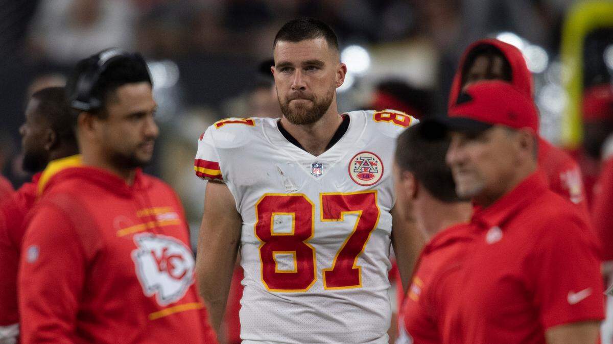 Kansas City Chiefs tight end Travis Kelce (87) on the sideline without his helmet while playing the Las Vegas Raiders during an NFL Professional Football Game Sunday, Nov. 14, 2021, in Las Vegas. (AP Photo/John McCoy)
