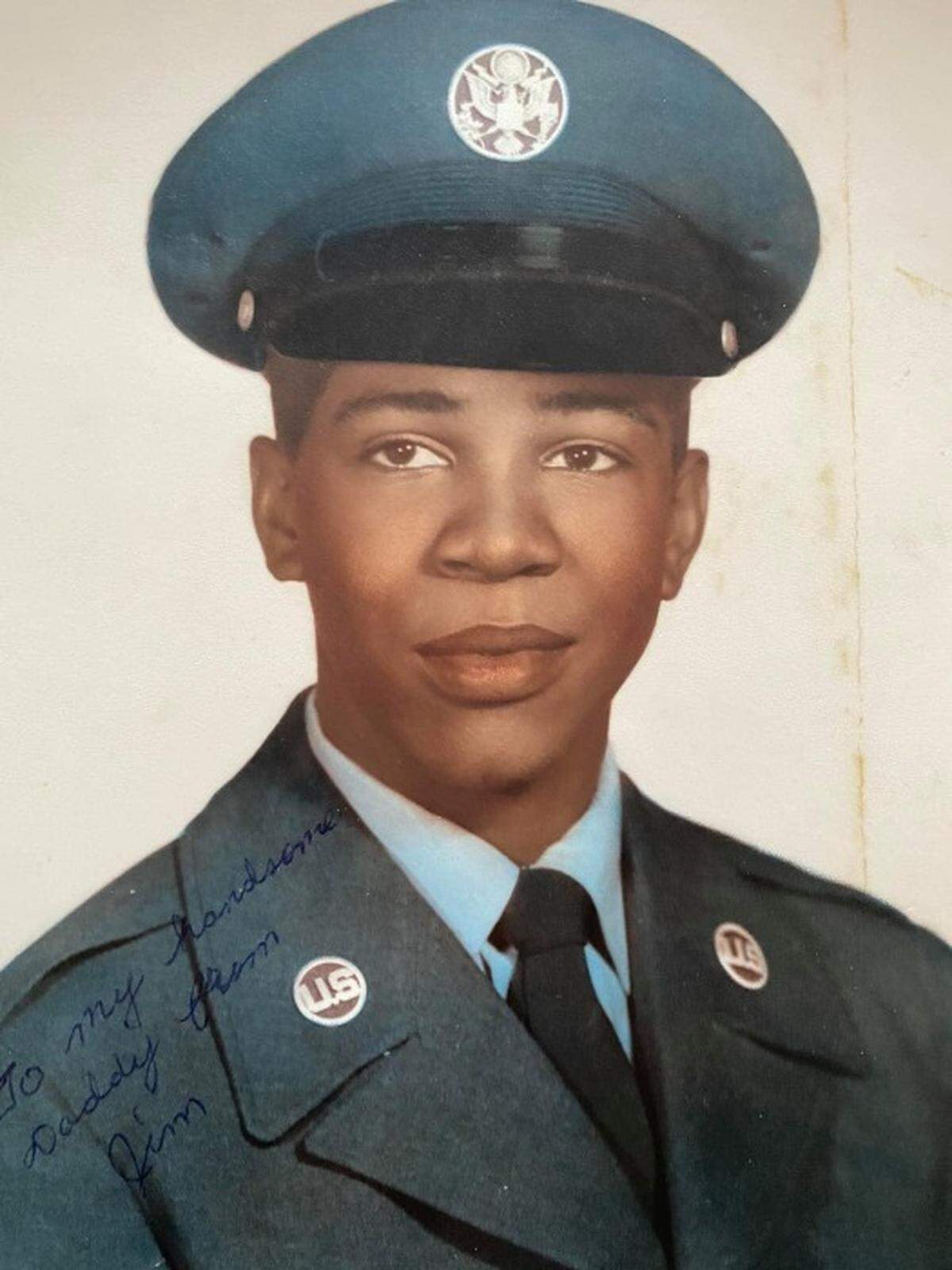 James Banks, father and firefighter, died at 81.