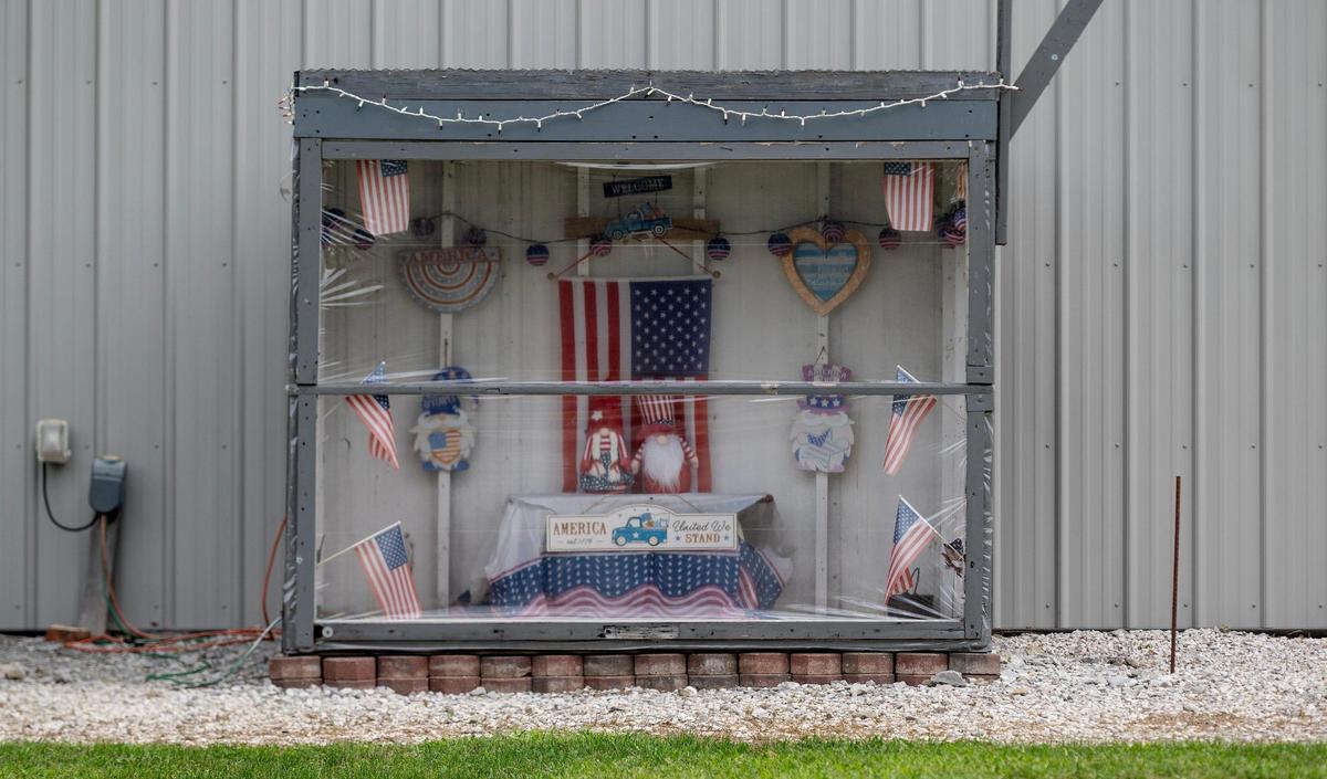 A makeshift display case features Americana items in Center, Mo.