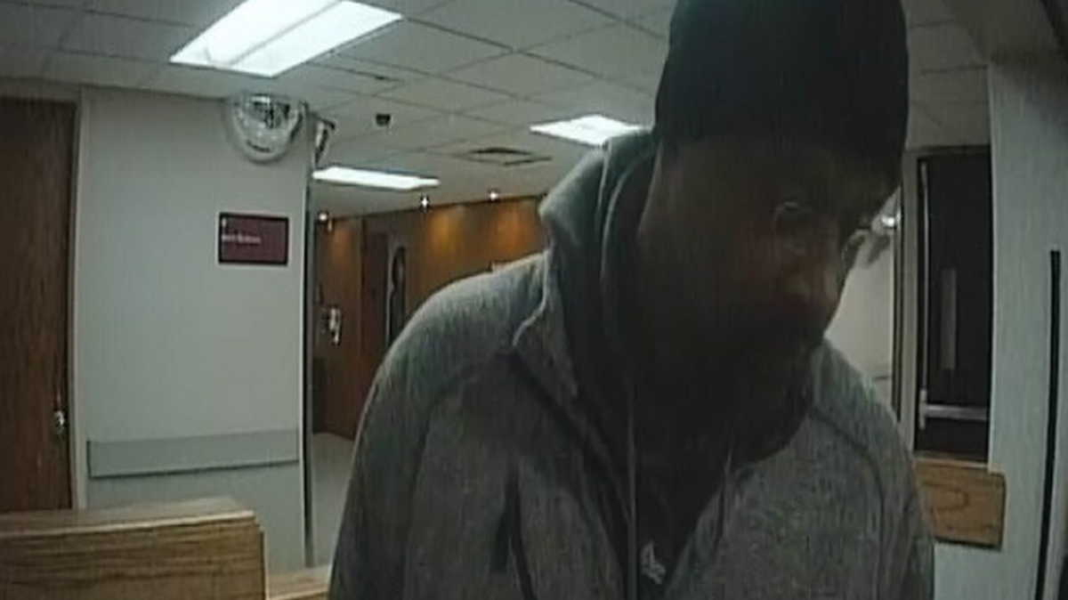 Bank robbery suspect