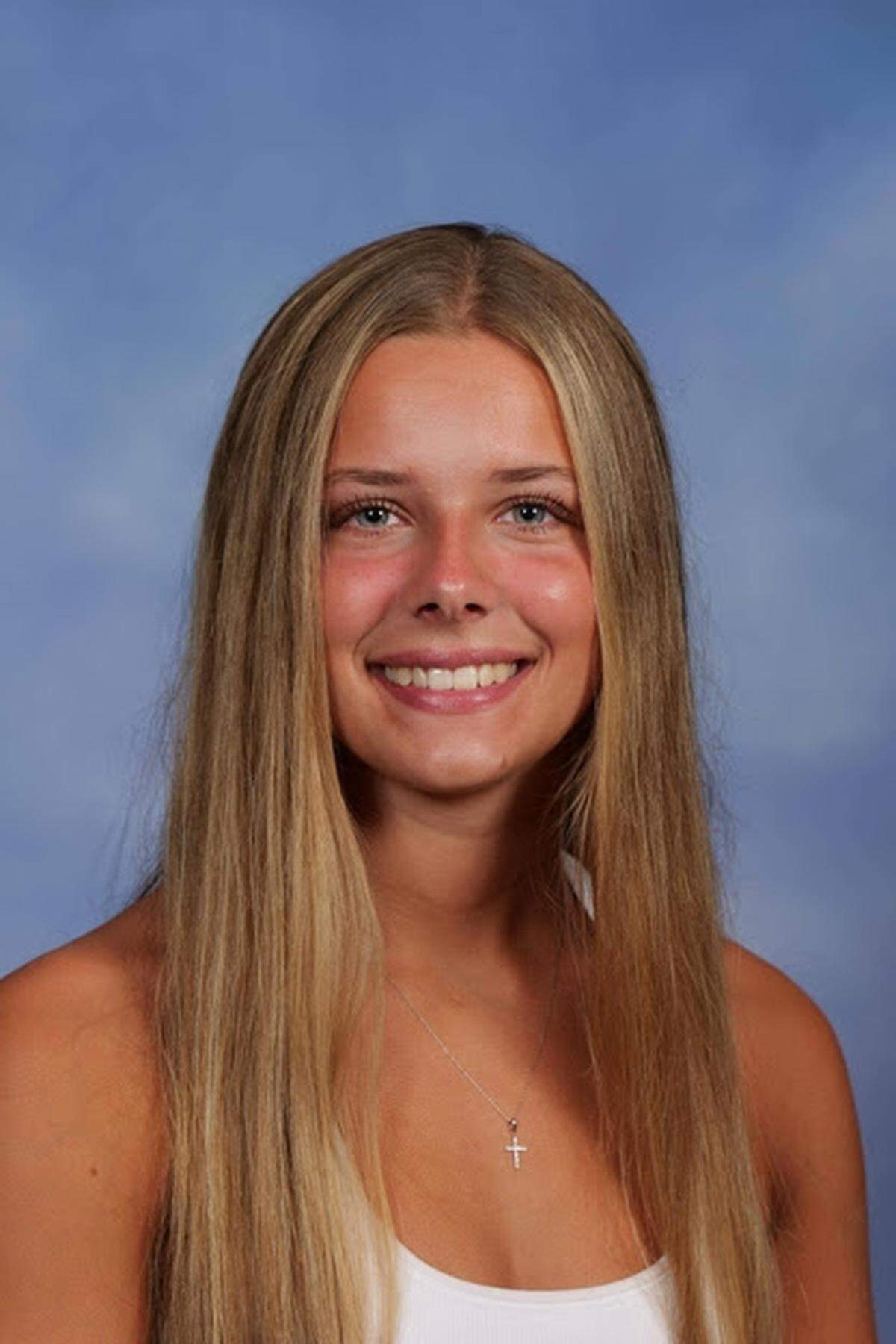 Tessa Walker, 18, was killed in car accident in rural Platte County on March 22 after the car she was in left the roadway and caught on fire. The Park Hill School District confirmed Walker’s death in an email to families March 24.