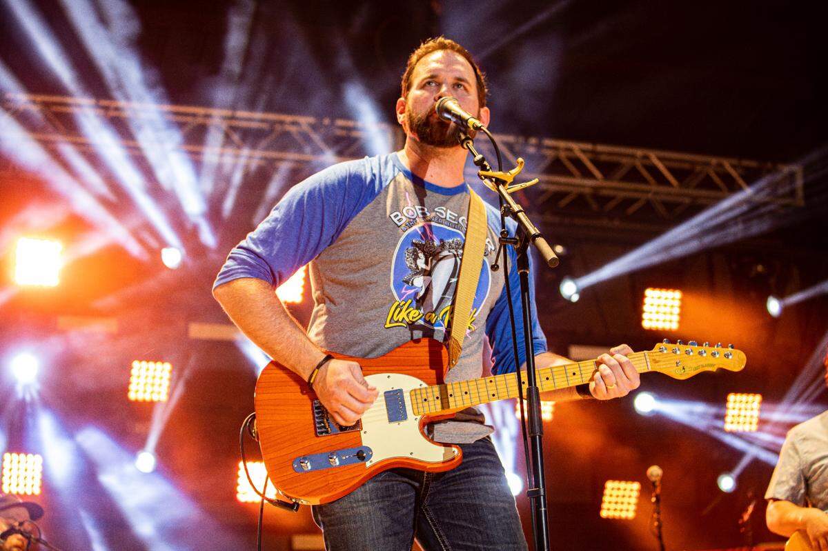 Blane Howard, a lifelong Chiefs fan, is a full-time country music singer/songwriter who lives in Nashville. For the past five years, he’s gained followers and fans in the Kansas City area for his parodies about his favorite team.