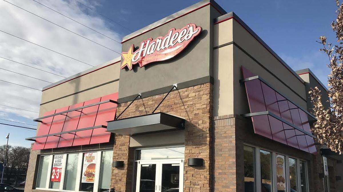 The Hardee’s corporation is suing its major franchisee, ARC Burger.