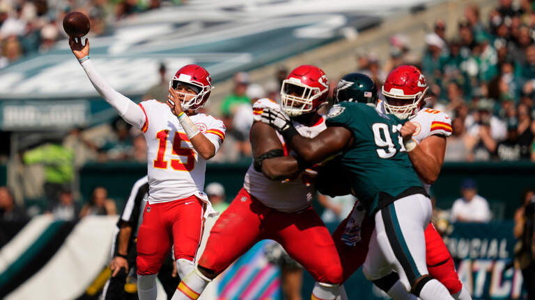Mellinger Minutes: Chiefs win (but that defense), Bills are formidable + lots of Royals