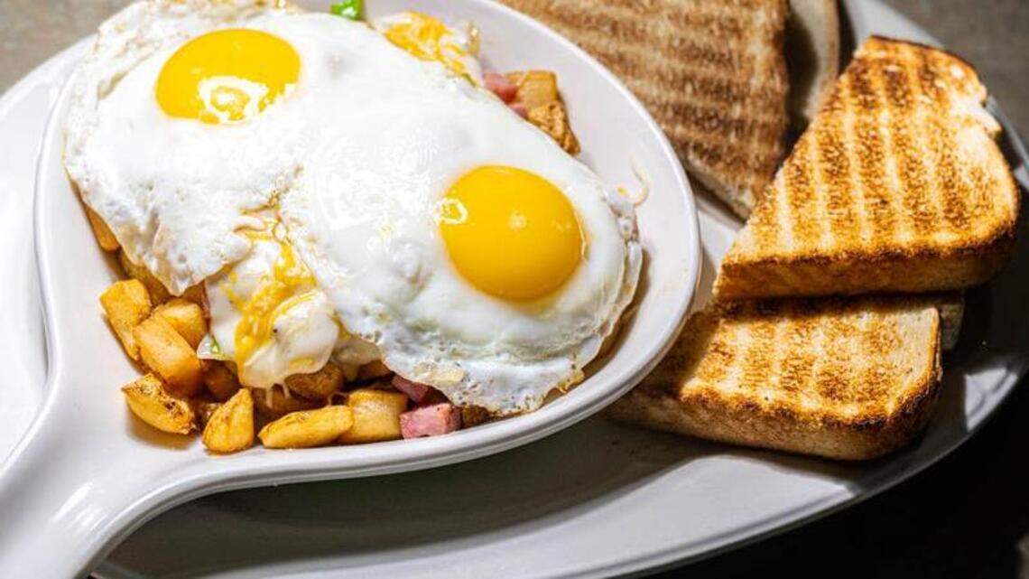 Local family restaurant chain takes over space of Waldo brunch spot in KC