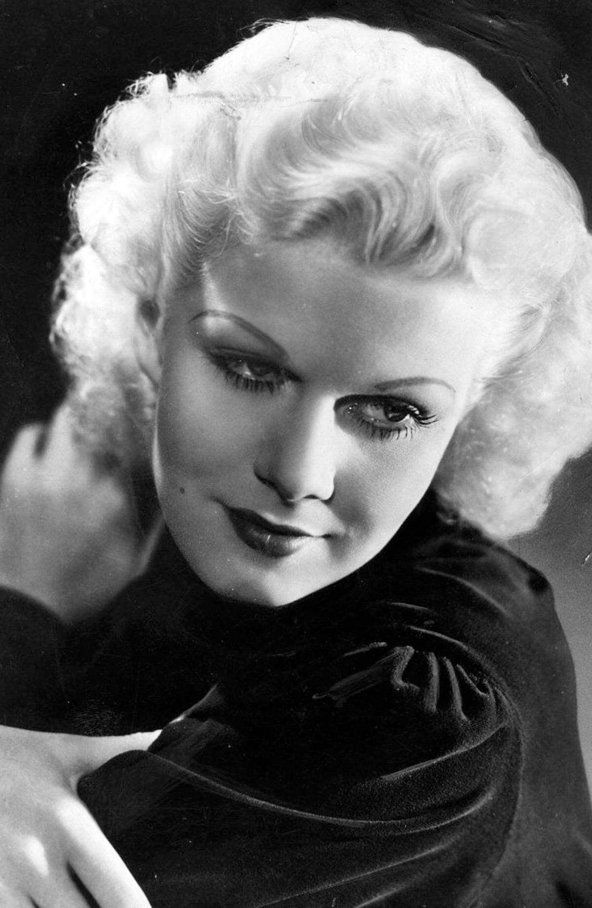 Jean Harlow was often referred to as the “Blonde Bombshell” and “Laughing Vamp” for her portrayal of sultry, provocative characters.