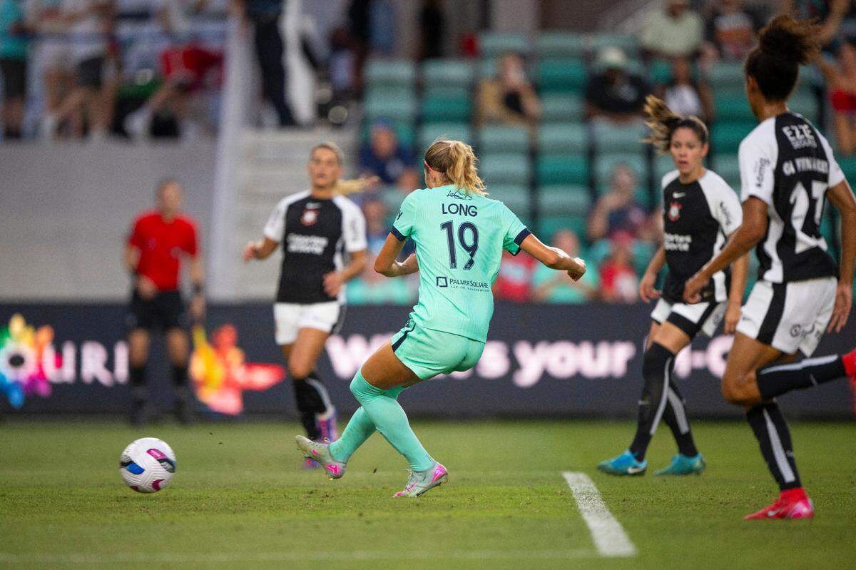 KC Current forward Mary Long scored her first goal as a professional soccer player during a Tuesday, July 15, 2025 Teal Rising Cup match against SC Corinthians at CPKC Stadium in Kansas City.