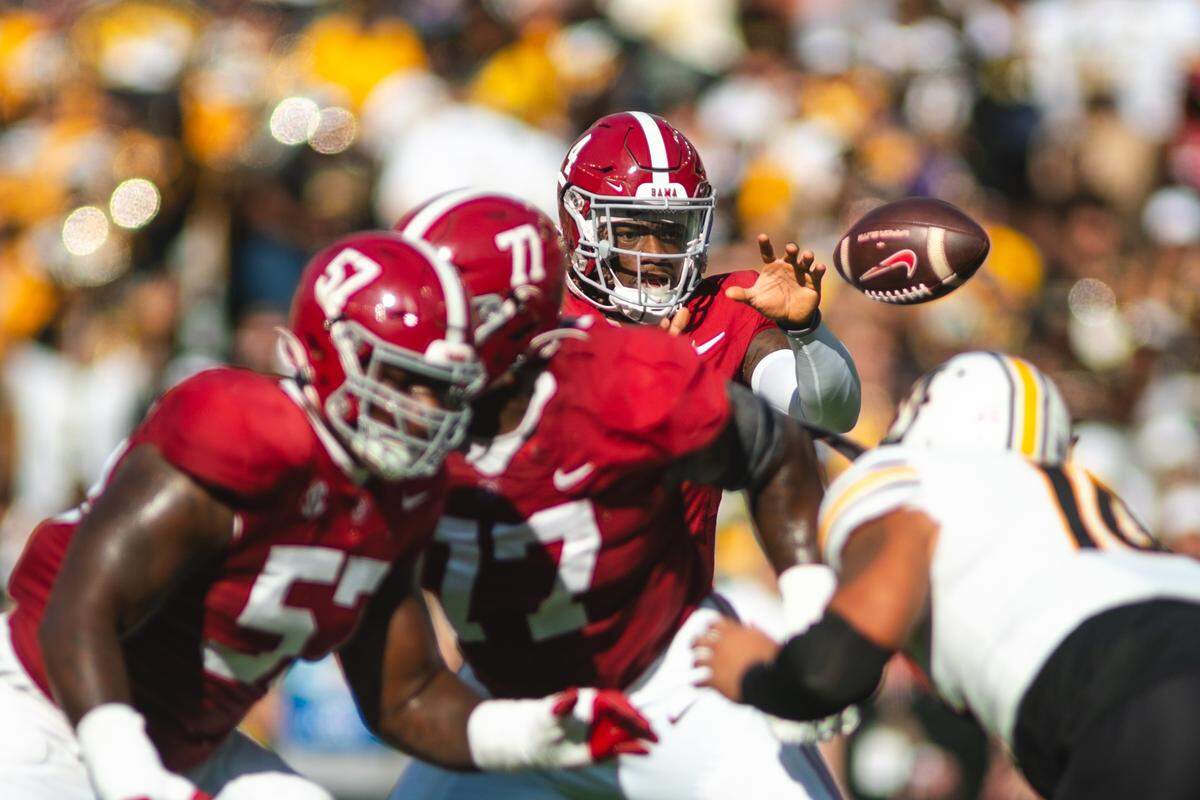 Alabama Crimson Tide quarterback Jalen Milroe takes a snap against the Missouri Tigers during Saturday’s game at Bryant-Denny Stadium.