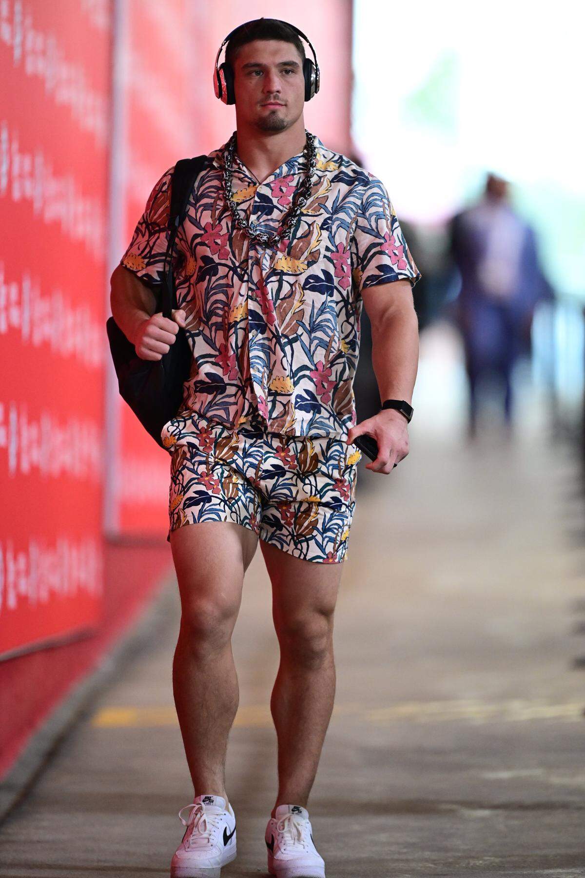 Kansas City Chiefs linebacker Leo Chenal arrives before the game with the Detroit Lions on Sunday, Oct. 12, 2025, at GEHA Field at Arrowhead Stadium.