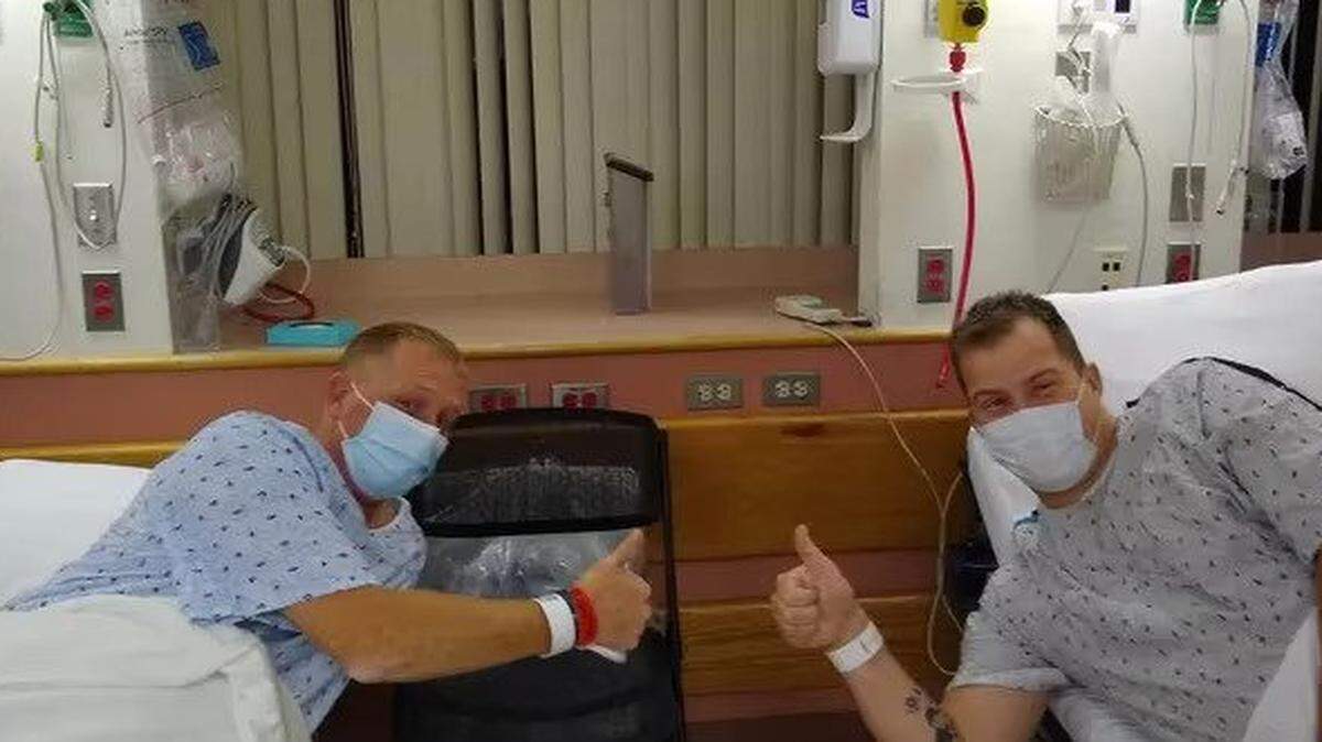 Chiefs fan John Gladwell, left, of Kansas City, donated a kidney to fellow U.S. Marine and Eagles fan Billy Welsh, of Cherry Hill, N.J. The two men will attend Sunday’s Super Bowl LVII together on the teams’ dime.