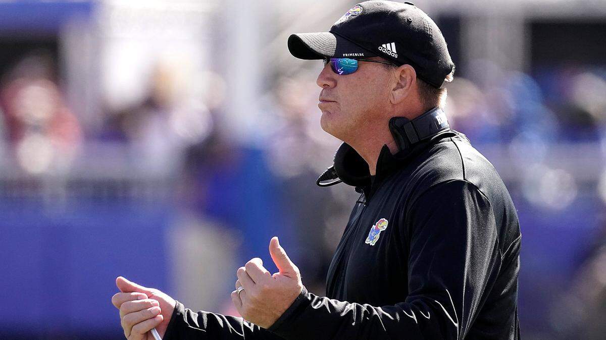 Kansas head coach Lance Leipold and his staff didn’t waste any time in finding Earl Bostick’s replacement. The Jayhawks went to the transfer portal and landed former Wisconsin offensive tackle Logan Brown.