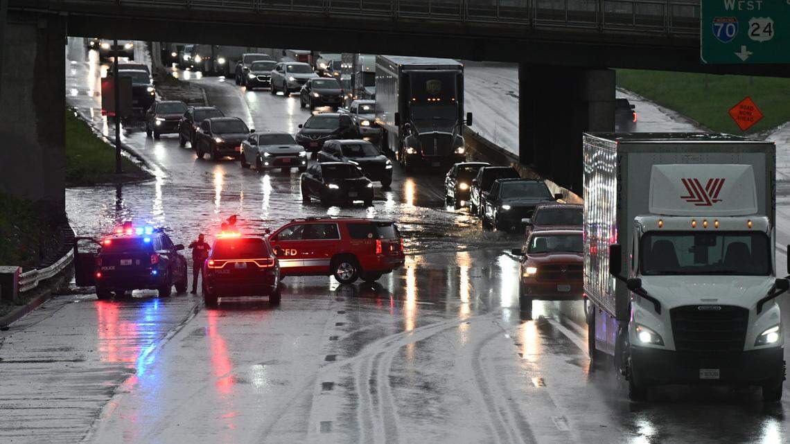 Interstate 35 moving southbound in Kansas City was shut down to one lane Friday evening due to flooding. There’s a flash flood warning in place in the metro Friday, April 17.