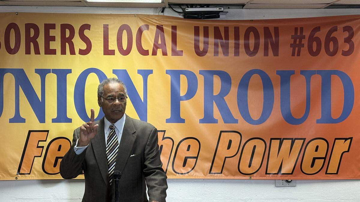 U.S. Rep. Emanuel Cleaver addresses supporters at the Heavy Construction Laborers’ Local Union 663 lodge in Kansas City on Sept. 6, 2025.