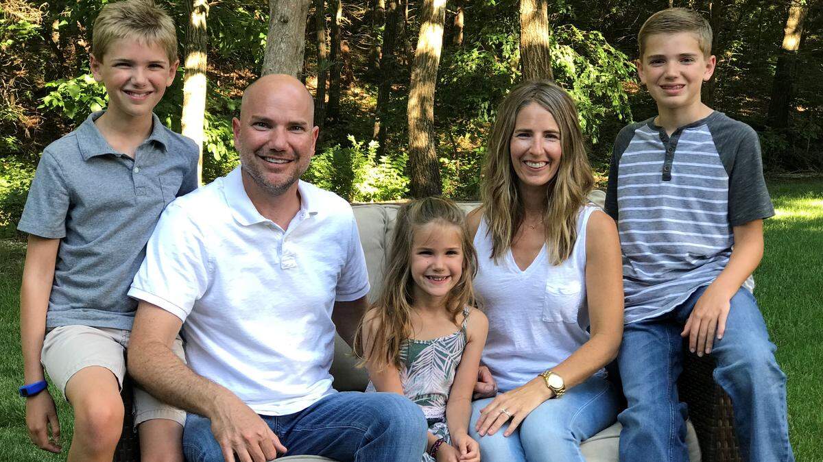 As a realtor for The Donner Group at Keller Williams, Aaron Donner helps clients tour the best neighborhoods in the city. And at the end of the day, he returns to Rodrock’s Forest View. “We love the hills, trees, nature, and amount of green space throughout the community,” says Aaron. “The grounds are so well kept, and it’s always nice to drive by the spectacular waterfall and manicured entrance coming into the neighborhood.”