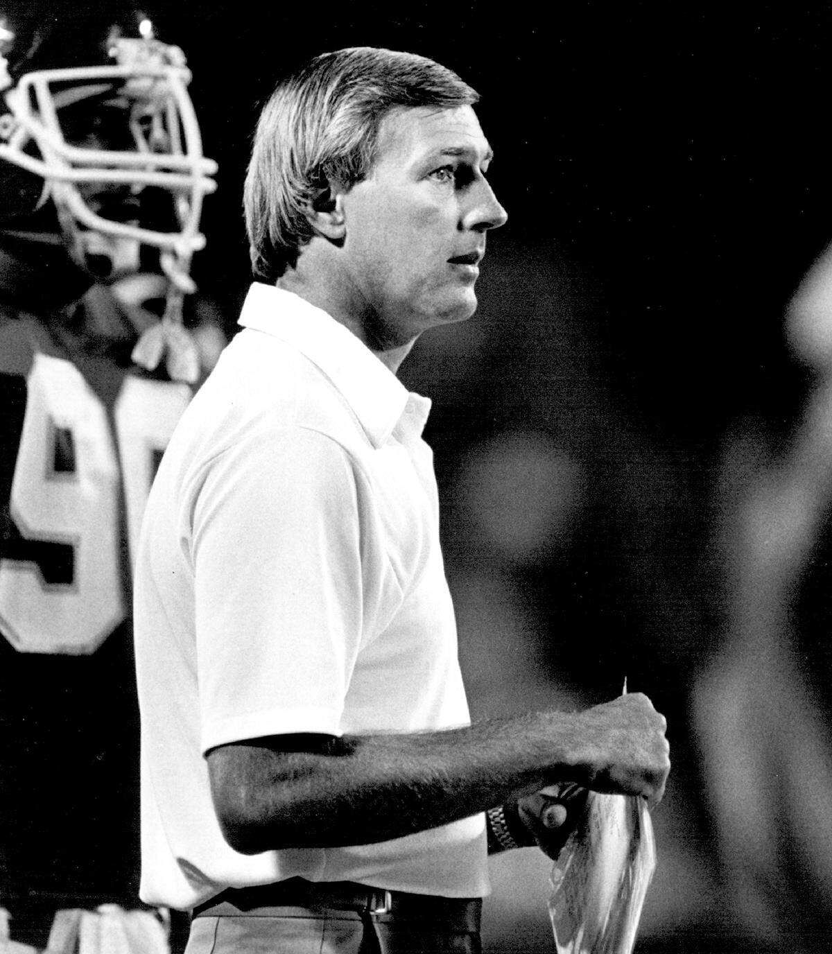 John Mackovic served as head coach of the Kansas City Chiefs from 1983 to 1986, compiling a record of 30–34. He led the team to its first playoff appearance in 15 years during his final season, but was dismissed shortly afterward.