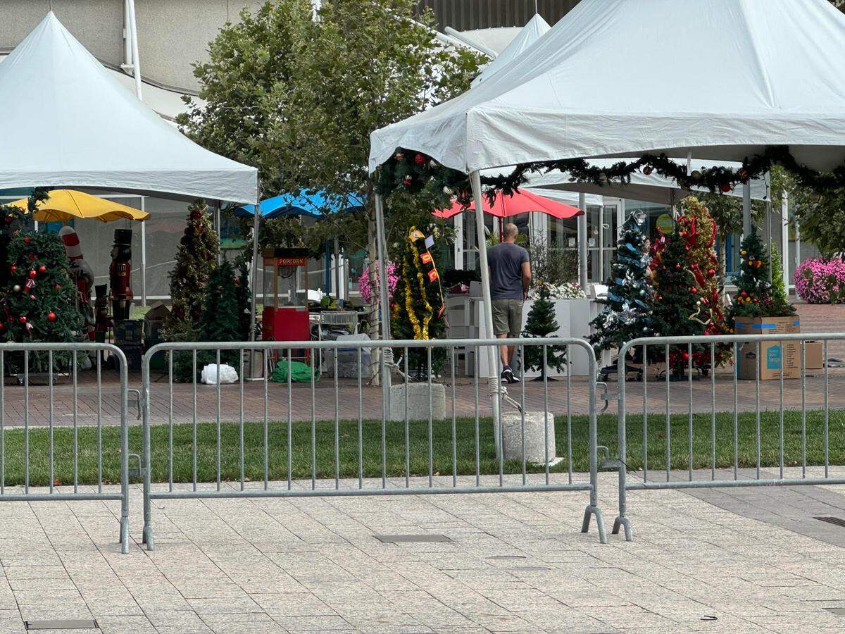 The scene at Crown Center on Thursday.