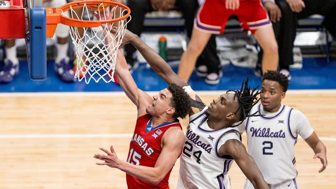 KU’s Kevin McCullar ‘re-tweaked’ knee in win over K-State. Self discusses his status
