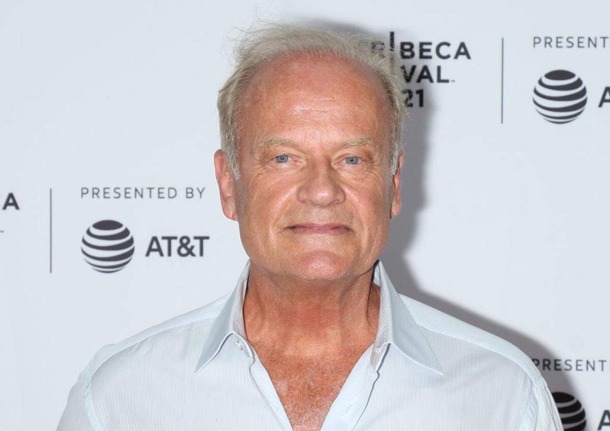 Kelsey Grammer attended “The God Committee” premiere during the 2021 Tribeca Festival in New York. He is not dating Taylor Swift.