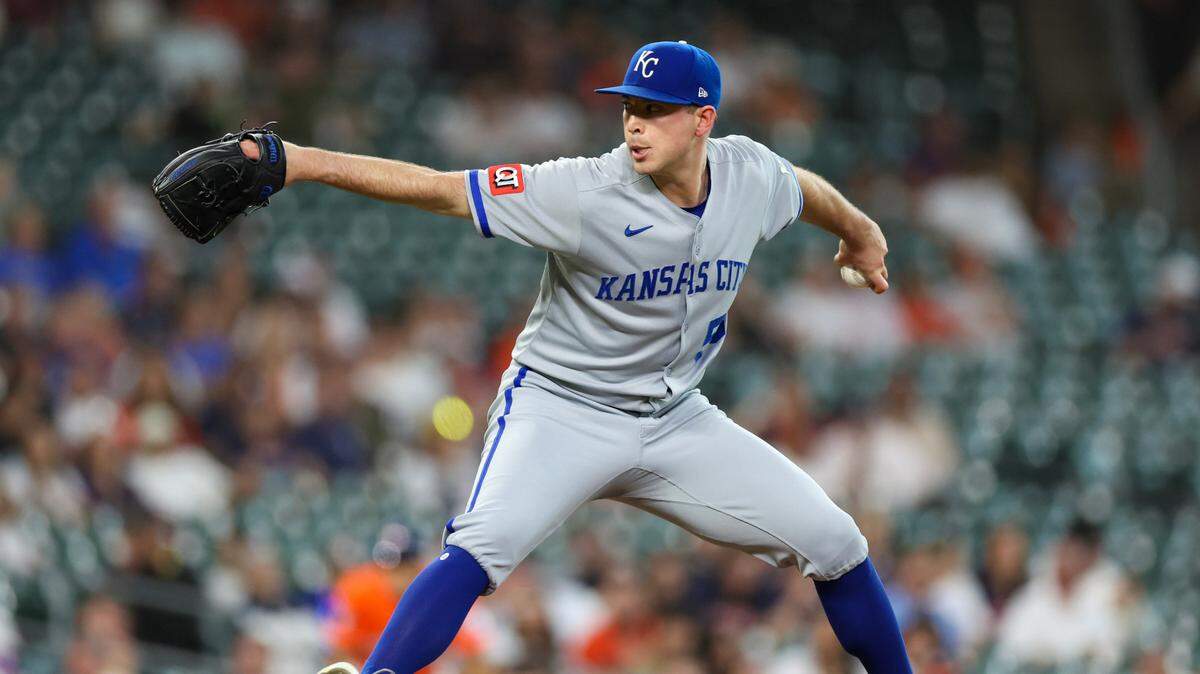 Kansas City Royals starting pitcher Kris Bubic (50) pitches against the Houston Astros in the first inning at Daikin Park on May 13, 2025.