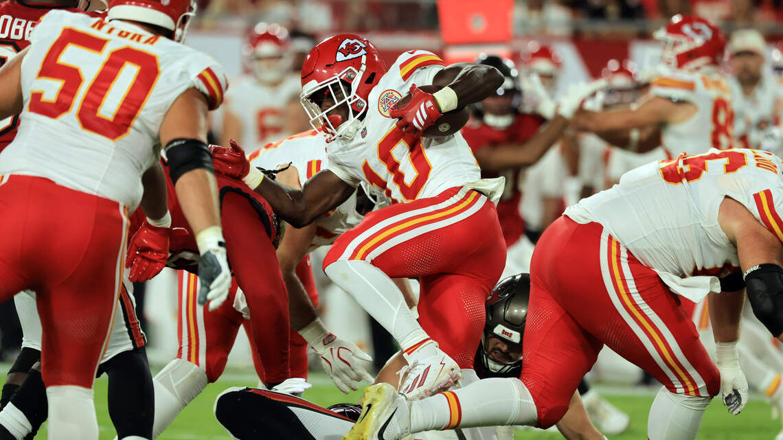 Chiefs stock report hits R Mason Thomas, Kahlil Benson, Harrison Butker and more