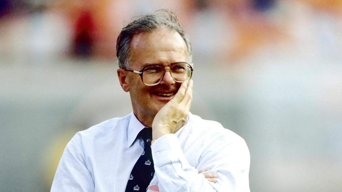 Lamar Hunt's legacy lives at Arrowhead, also at Independence dry cleaner | Opinion