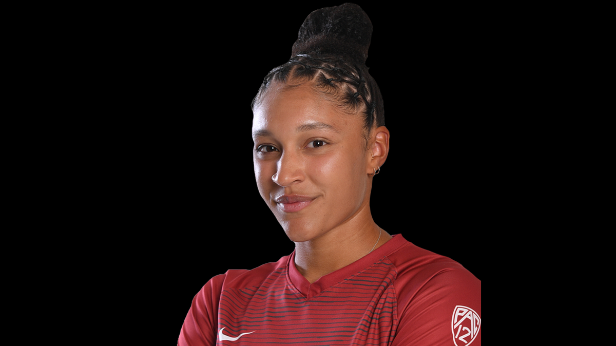 The Kansas City Current women’s pro-soccer team selected Elyse Bennett from Washington State University with their first pick in the NWSL Draft.