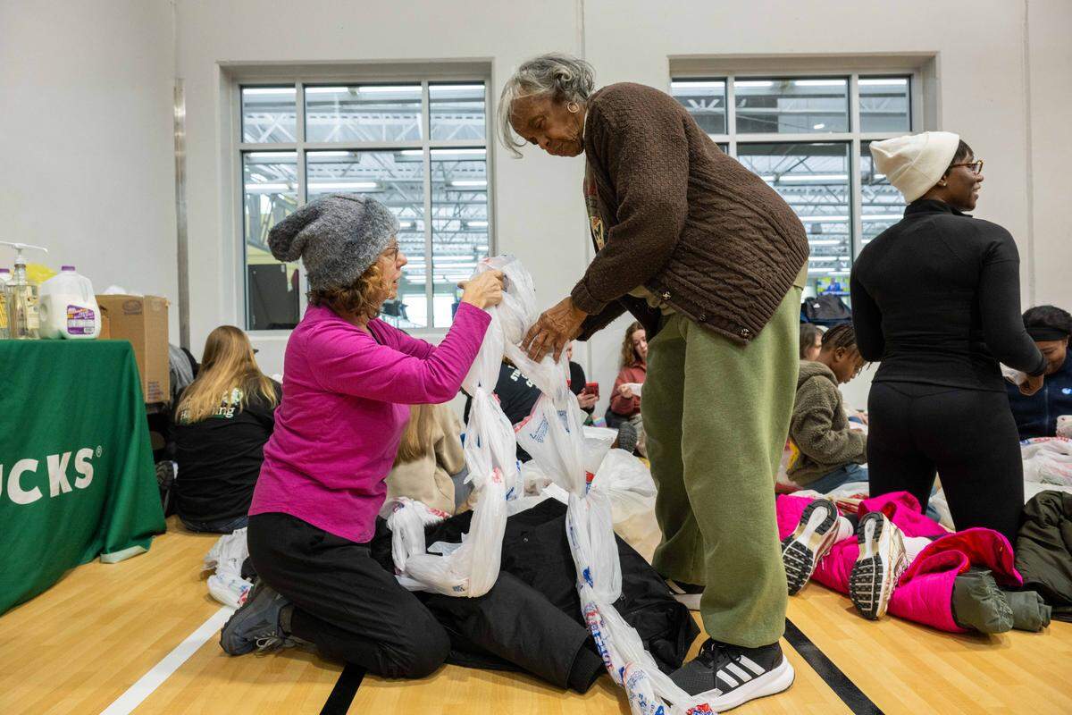 Hundreds of volunteers filled Cleaver Family YMCA in Kansas City on Monday, January 19, 2026 to celebrate Martin Luther King Jr. Day. Volunteers here create a thread using recycled plastic bags, to later be crocheted in to a sleeping mat for the homeless.
