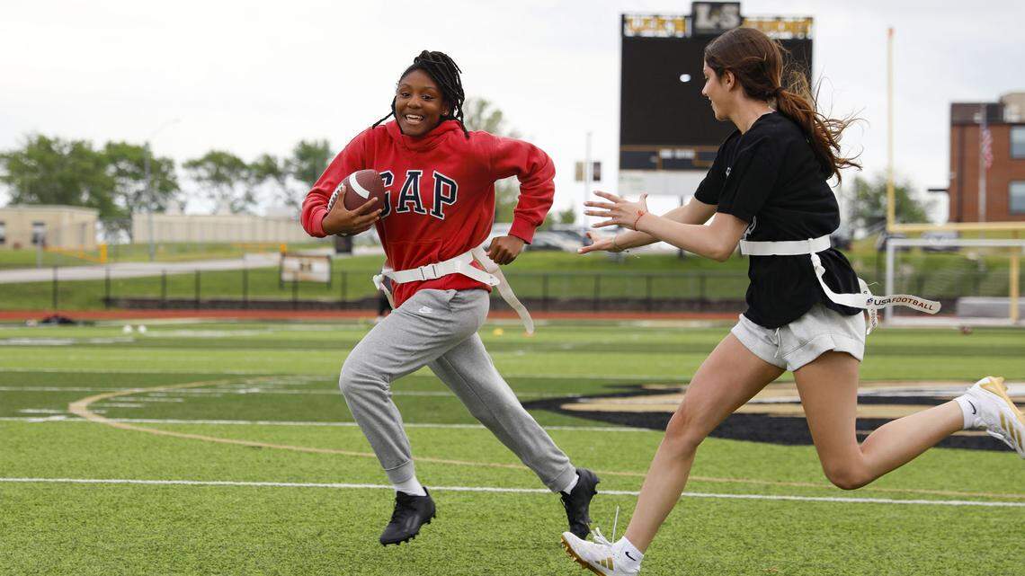 High-school girls play flag football in Lee’s Summit in 2025 as part of a Chiefs-backed program.