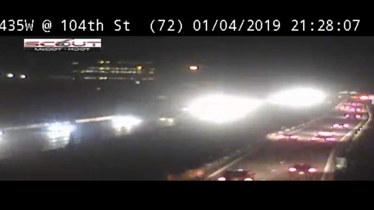Multiple lanes of Interstate 435 on the Missouri side are scheduled to be closed for road work Jan. 4 through Jan. 6, 2019, according to the department of transportation. Crews also planned to close the access ramp from 104th Street to eastbound I-435.