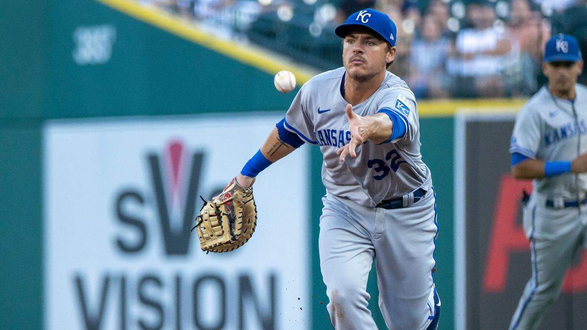 Kansas City Royals first baseman Nick Pratto (32) makes a play for an out against the Detroit Tigers in the third inning at Comerica Park on Sept. 3, 2022.