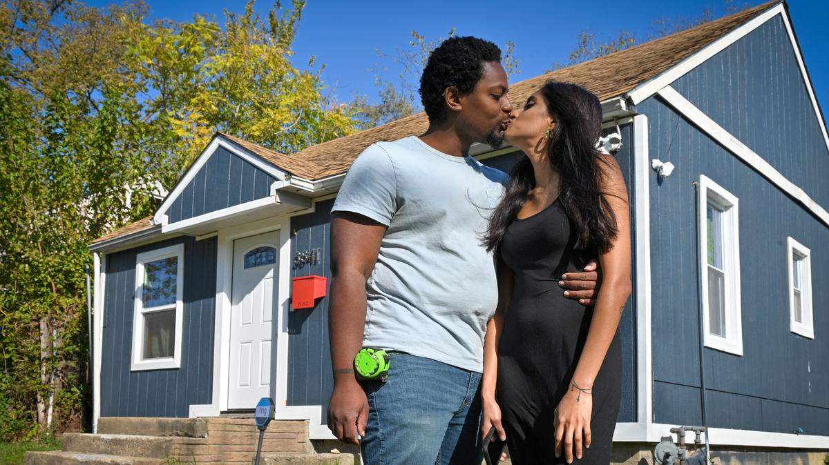 They were living in a Plaza condo. Then they bought a $9,000 house on the East Side
