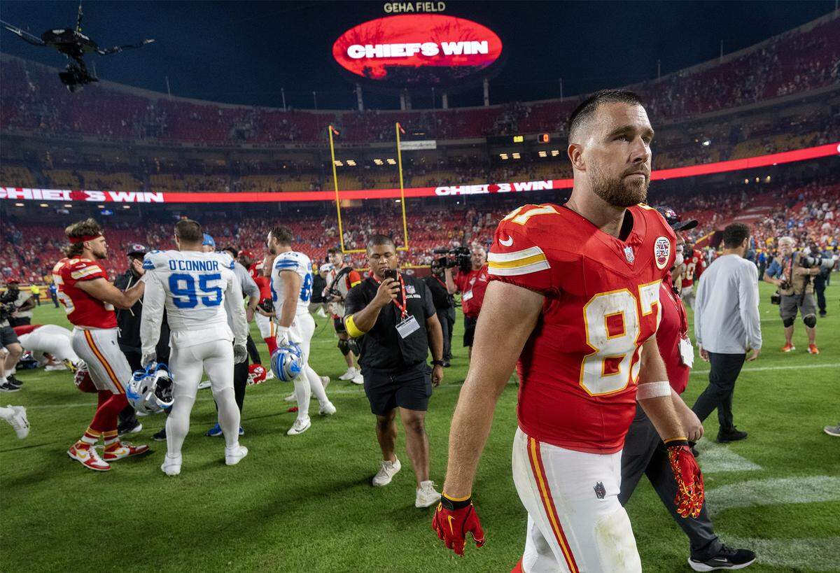 Kansas City Chiefs tight end Travis Kelce (87) walks off the field after the team defeated the Detroit Lions, 30-17, at GEHA Field at Arrowhead Stadium on Sunday, October 12, 2025, in Kansas City.