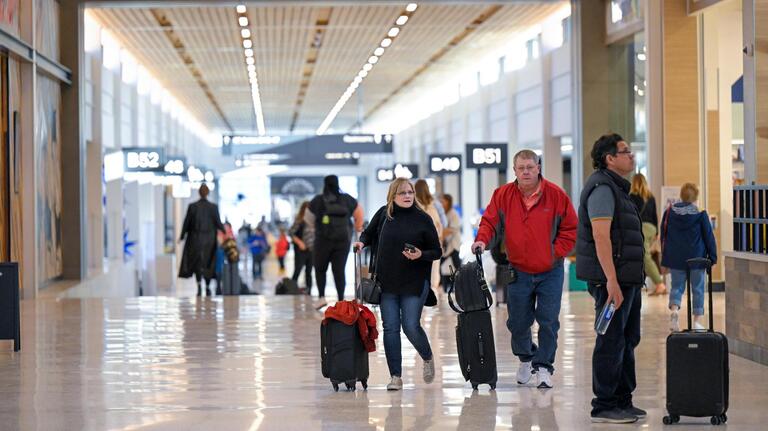 How long have security wait times been at the new KCI? What TSA says of first days
