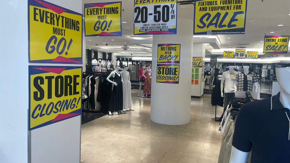 Express will close its Country Club Plaza location at the end of July.