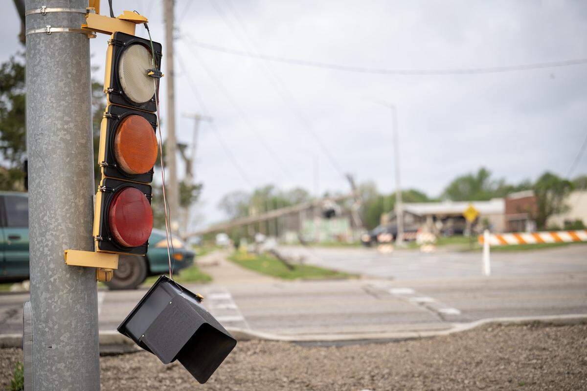 A damaged traffic signal was visible Tuesday, April 14, 2026, in Ottawa, Kansas, after a tornado moved through the town Monday night.