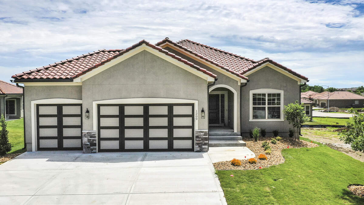 Provided lawn, snow, trash and irrigation services in Villas of Parkwood gives homeowners the freedom from regular lawn maintenance and allows them to spend more of their free time the way they want to.