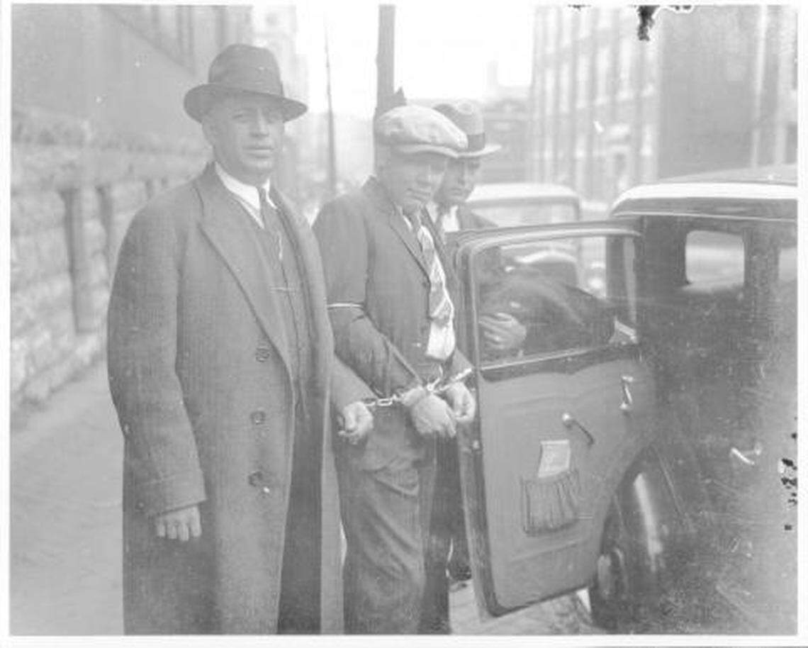 On the day of a special election for city bonds, gangster Johnny Lazia kidnaps several top lieutenants of Michael Ross, captain of “Little Italy,” or Kansas City’s North End