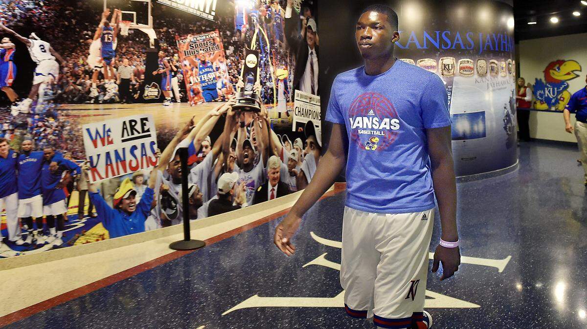 KU's Cheick Diallo, who has finally been cleared by the NCAA to play, walked out of the Jayhawks locker room and onto the court to warm up before Monday night's game against Loyola (Md.). 